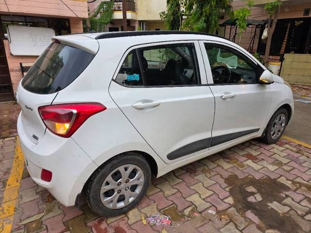 https://images10.gaadi.com/usedgaadi-sellcar/UsedCar/e5195bfaa/4aa5489e-9a22-4353-b609-477029091162.jpg?imwidth=6401