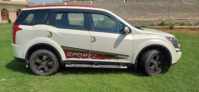 https://images10.gaadi.com/usedgaadi-sellcar/UsedCar/e519721aa/f13acc35-1bf8-4d52-9220-c0cb6d4adcaf.jpg?imwidth=6401