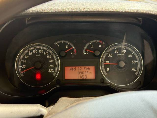 https://images10.gaadi.com/usedgaadi-sellcar/UsedCar/e519cc5aa/fe350dee-cb93-4ad6-8421-fae2937d1908.jpg?imwidth=6402