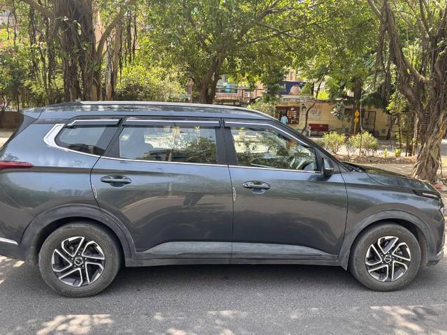 https://images10.gaadi.com/usedgaadi-sellcar/UsedCar/e51a4c9ea/b471584e-ec2a-412c-89d2-d6d6e0e0febd.jpeg?imwidth=6401