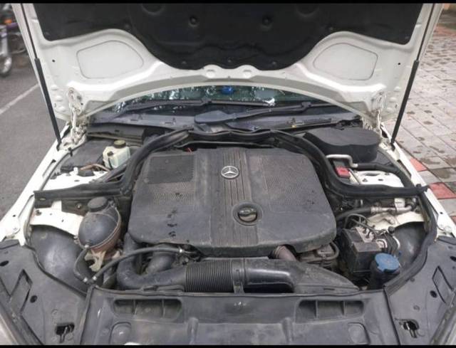 https://images10.gaadi.com/usedgaadi-sellcar/UsedCar/e51ab975a/9235c10c-54e4-4ee7-add9-a09c9995b921.jpeg?imwidth=6402