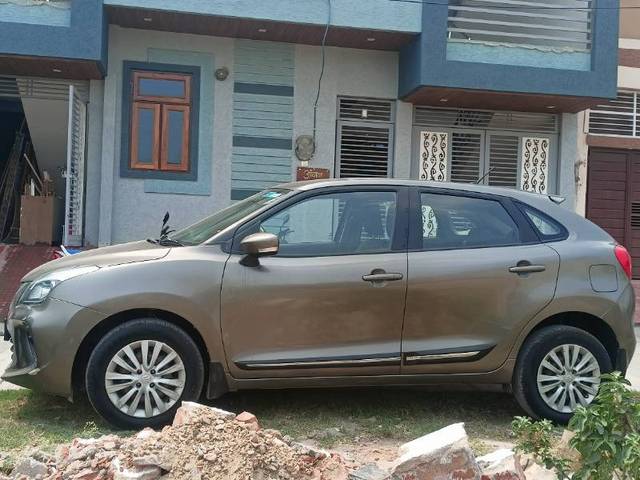 https://images10.gaadi.com/usedgaadi-sellcar/UsedCar/e51b0deaa/9173600a-a669-4f69-950a-98c964820324.jpg?imwidth=6400
