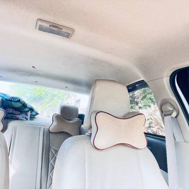 https://images10.gaadi.com/usedgaadi-sellcar/UsedCar/e51b2427a/dc4f0880-a34d-436f-80bd-7a2bfbef48aa.jpeg?imwidth=6402