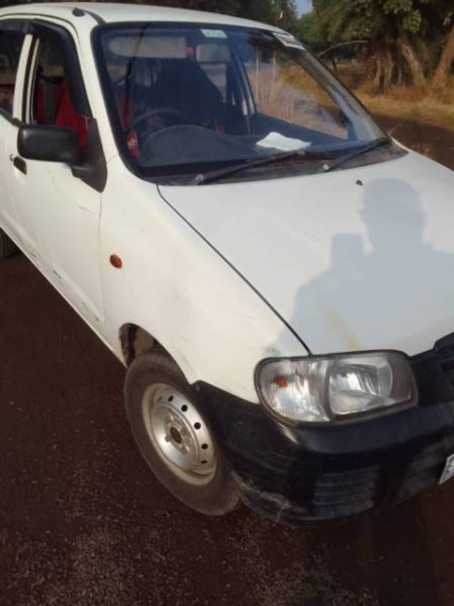https://images10.gaadi.com/usedgaadi-sellcar/UsedCar/e51b5082a/92606e4a-fcbb-4dcf-8196-96d04ed2eb35.jpeg?imwidth=6400