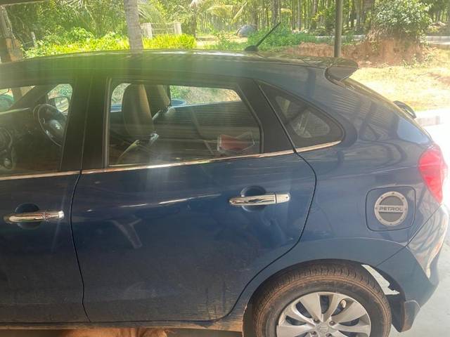 https://images10.gaadi.com/usedgaadi-sellcar/UsedCar/e51bd3dda/d6435a67-7c4f-4364-b200-520de48d050f.jpeg?imwidth=6402
