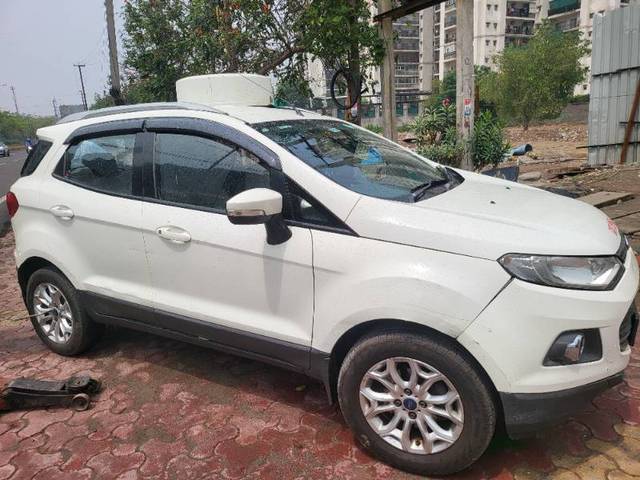 https://images10.gaadi.com/usedgaadi-sellcar/UsedCar/e51c654ea/16038e09-25d6-48da-a415-f62edd9d3bc9.jpg?imwidth=6400
