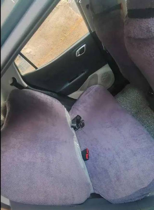 https://images10.gaadi.com/usedgaadi-sellcar/UsedCar/e51c8692a/9c9db01e-efe2-4fd6-b50e-4d87ec2b9e2e.jpg?imwidth=6401