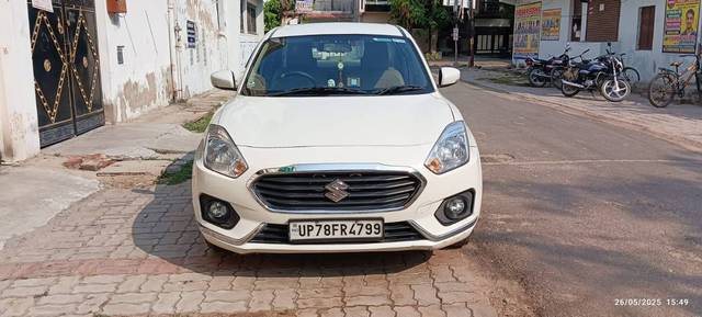 https://images10.gaadi.com/usedgaadi-sellcar/UsedCar/e51d043ba/11e852de-8003-4b1a-90fb-a33a14d6f935.jpg?imwidth=6402
