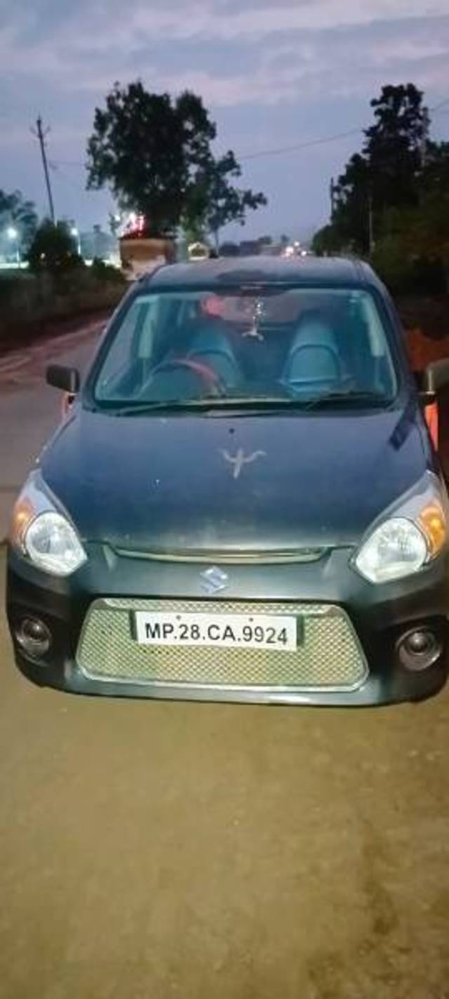 https://images10.gaadi.com/usedgaadi-sellcar/UsedCar/e51d0911a/56007fe7-db4c-4871-8668-3bd7dcdda004.jpg?imwidth=6400