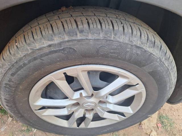 https://images10.gaadi.com/usedgaadi-sellcar/UsedCar/e51d68b7a/a759db87-b3e9-4dd0-a4a7-68b85b34e072.jpg?imwidth=6401