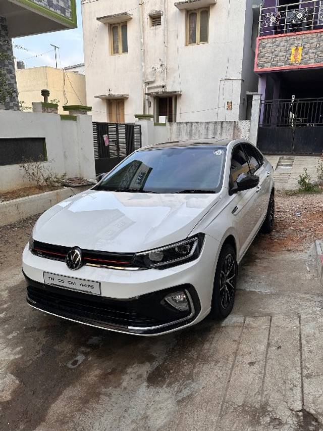 https://images10.gaadi.com/usedgaadi-sellcar/UsedCar/e51e5305a/51f5bd0d-7735-4de4-a31b-881f66aa312d.jpeg?imwidth=6400