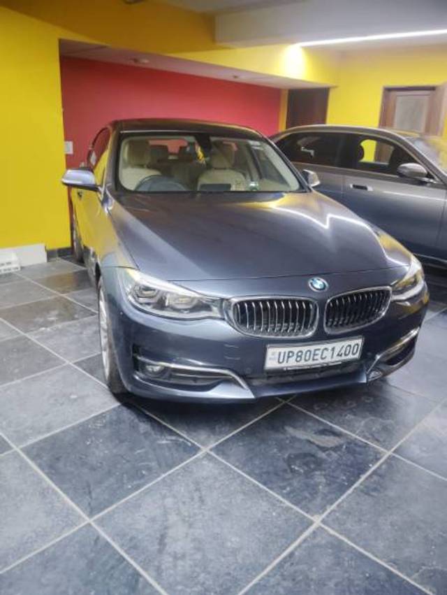 https://images10.gaadi.com/usedgaadi-sellcar/UsedCar/e51efcdca/6db8df08-61b6-41b9-a24c-ab4f7437cd42.jpeg?imwidth=6400