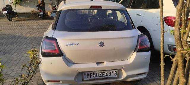 https://images10.gaadi.com/usedgaadi-sellcar/UsedCar/e51fa503a/a5704074-64ec-4375-afb3-7336e70b4169.jpeg?imwidth=6402