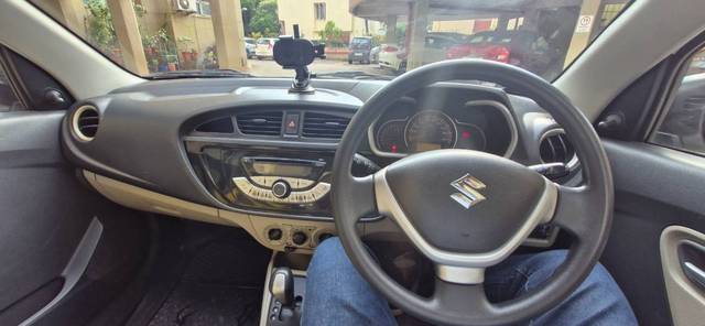 https://images10.gaadi.com/usedgaadi-sellcar/UsedCar/e51fa74aa/6fc53838-695b-4937-a2f2-c7df77373f54.jpg?imwidth=6402