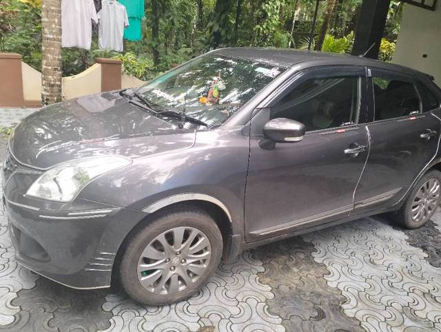 https://images10.gaadi.com/usedgaadi-sellcar/UsedCar/e52013dca/b158441f-2088-4453-9243-8c3723a161d8.jpg?imwidth=6402