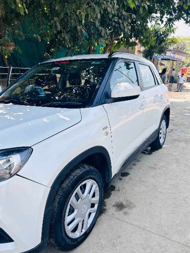 https://images10.gaadi.com/usedgaadi-sellcar/UsedCar/e521bb81a/52e97488-be6e-4840-b0d1-6efdce8cd8b1.jpeg?imwidth=6400