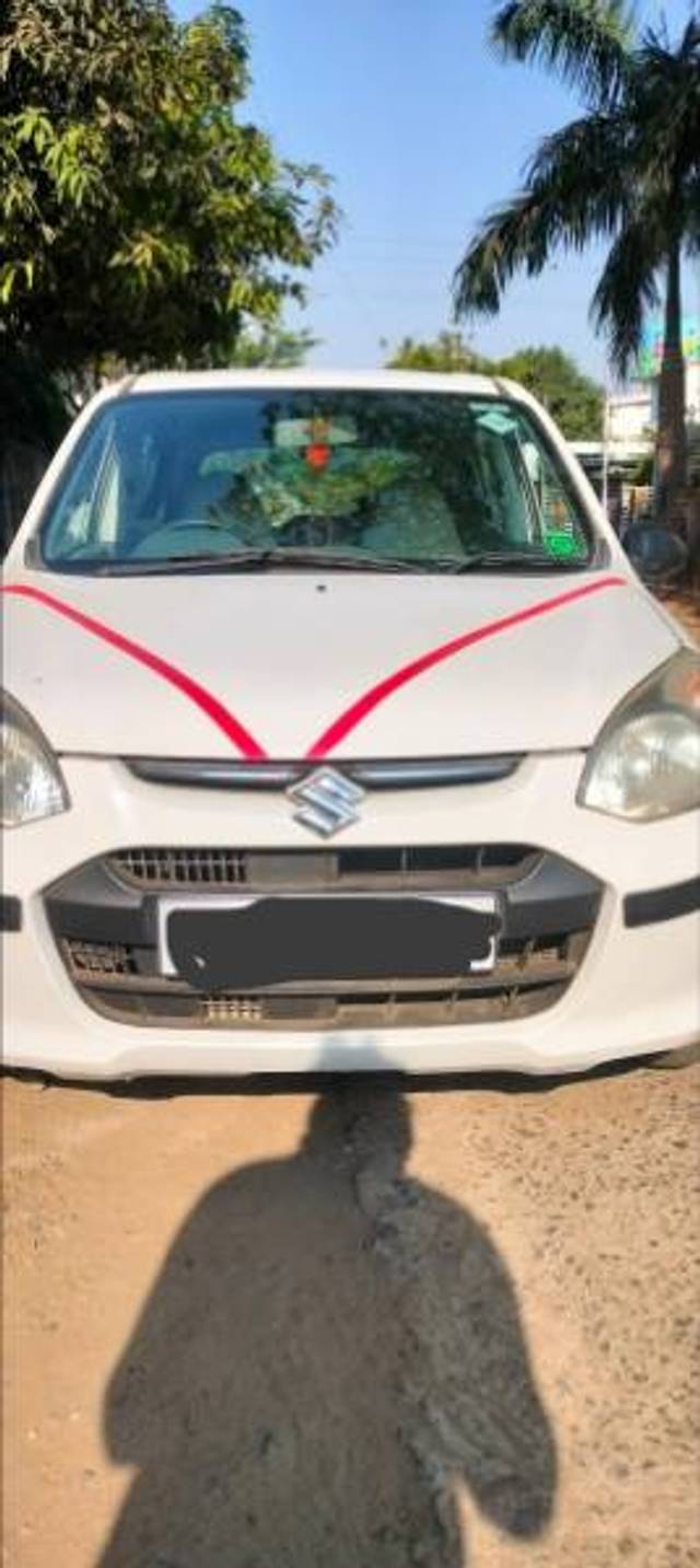 https://images10.gaadi.com/usedgaadi-sellcar/UsedCar/e521c23aa/b026c770-d61d-49c7-9f4f-c42fd40508c3.jpg?imwidth=6400