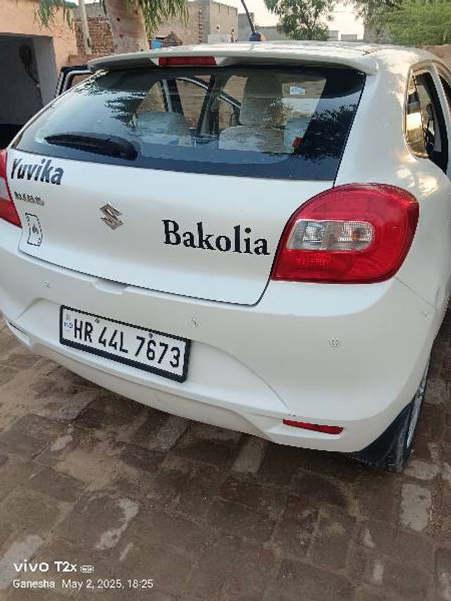 https://images10.gaadi.com/usedgaadi-sellcar/UsedCar/e521dc22a/4ab5bf13-31a3-45c3-bc0f-025dc4bbea66.jpg?imwidth=6400