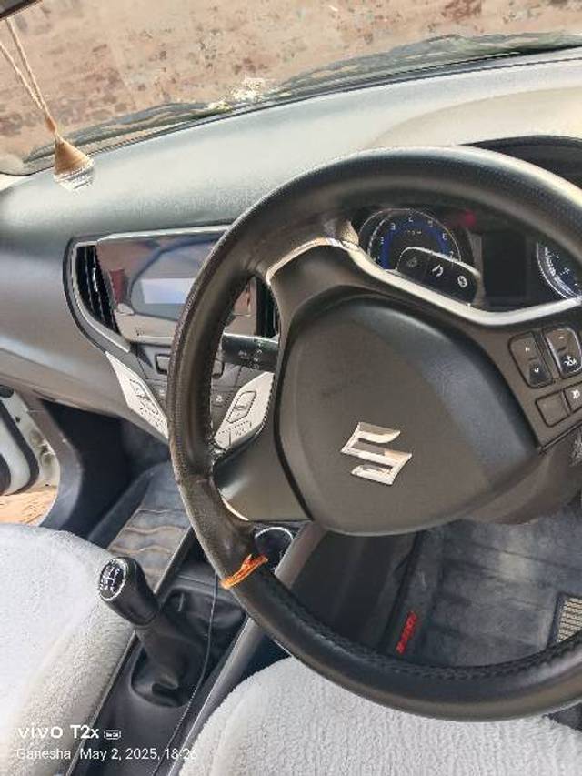 https://images10.gaadi.com/usedgaadi-sellcar/UsedCar/e521dc22a/f684b5b3-3f90-4f7b-bc5b-e0412700498b.jpg?imwidth=6402
