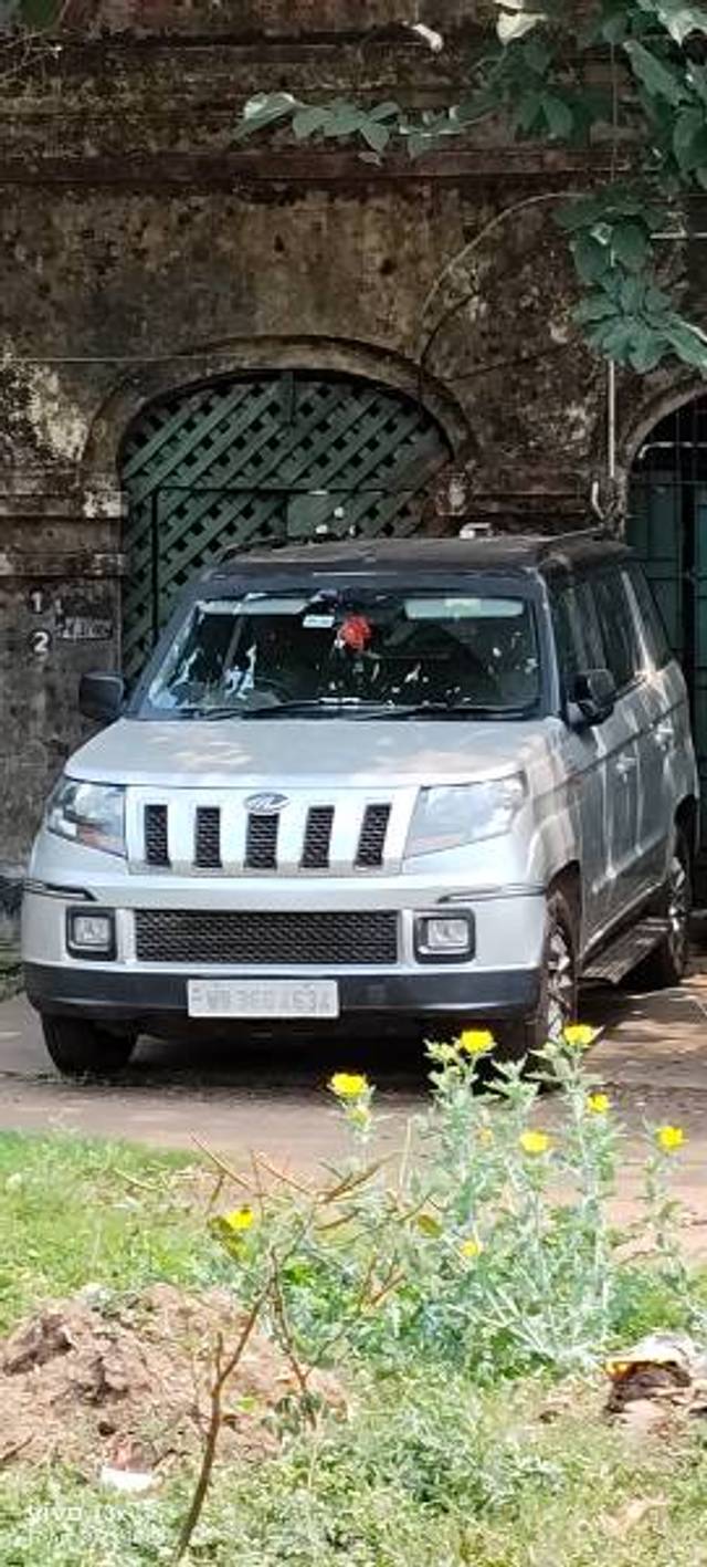 https://images10.gaadi.com/usedgaadi-sellcar/UsedCar/e5224791a/29b0bd28-43c3-4117-b8ee-975f98f5cc15.jpg?imwidth=6400
