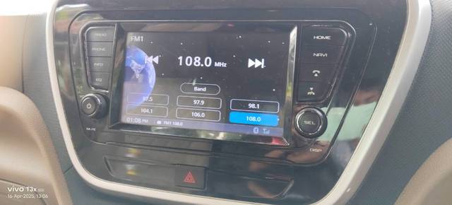 https://images10.gaadi.com/usedgaadi-sellcar/UsedCar/e5224791a/73772a66-307d-4f1e-b1d1-e31787acba3a.jpg?imwidth=6402