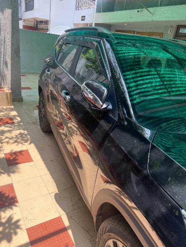 https://images10.gaadi.com/usedgaadi-sellcar/UsedCar/e5225cbda/4e502c0c-c886-4d3e-a8f1-e42669374e05.jpg?imwidth=6401