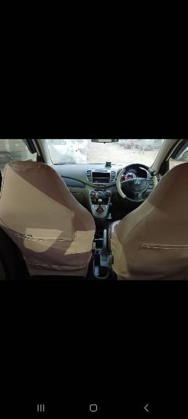 https://images10.gaadi.com/usedgaadi-sellcar/UsedCar/e5226554a/46c620e9-7c72-4fb1-a120-d8b71571457e.jpg?imwidth=6402