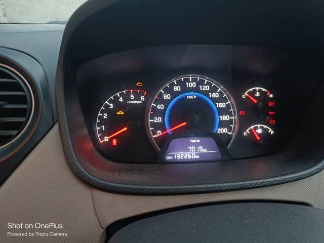 https://images10.gaadi.com/usedgaadi-sellcar/UsedCar/e522d2ada/834d4948-1d67-4929-bc7f-4c66032f3db9.jpg?imwidth=6402