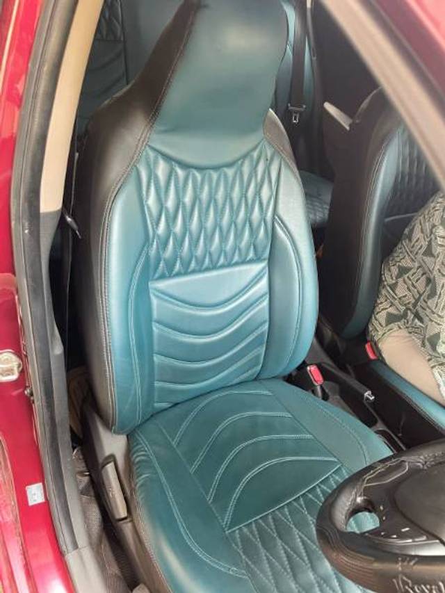 https://images10.gaadi.com/usedgaadi-sellcar/UsedCar/e523939ea/e5d80d6c-839f-46a2-88df-7a1e5798e606.jpg?imwidth=6402
