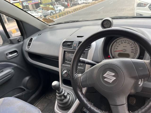 https://images10.gaadi.com/usedgaadi-sellcar/UsedCar/e523aa83a/e8a7eea7-7416-4b82-bd99-afa63210fcd0.jpeg?imwidth=6402