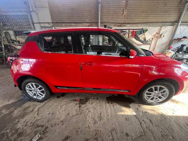 https://images10.gaadi.com/usedgaadi-sellcar/UsedCar/e523fd6da/8b330576-7fba-4c83-9e29-d4dc45f96bc9.jpg?imwidth=6401