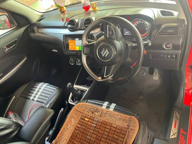 https://images10.gaadi.com/usedgaadi-sellcar/UsedCar/e523fd6da/cbf849e6-b852-4471-8045-6bce1e3439a3.jpg?imwidth=6402