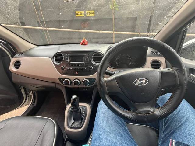 https://images10.gaadi.com/usedgaadi-sellcar/UsedCar/e5243704a/fb0854fc-fbd9-4b4c-add4-2d15ed58330b.jpg?imwidth=6402