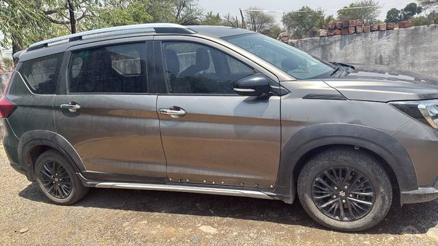 https://images10.gaadi.com/usedgaadi-sellcar/UsedCar/e52450e8a/9408a3ac-5146-4b11-841b-490dfacde0a4.jpeg?imwidth=6401