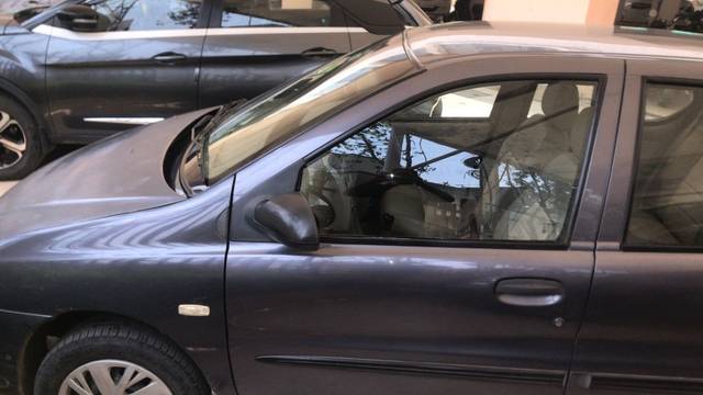 https://images10.gaadi.com/usedgaadi-sellcar/UsedCar/e52453f1a/77970134-49be-42df-a6e1-f85ee48b8e30.jpeg?imwidth=6402