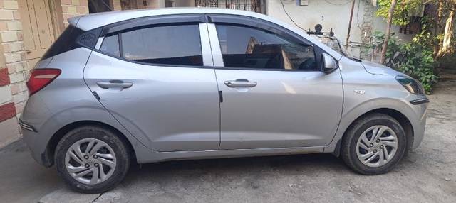 https://images10.gaadi.com/usedgaadi-sellcar/UsedCar/e524741ba/3c3a5569-ea2f-4211-bf23-9346038091e8.jpeg?imwidth=6401