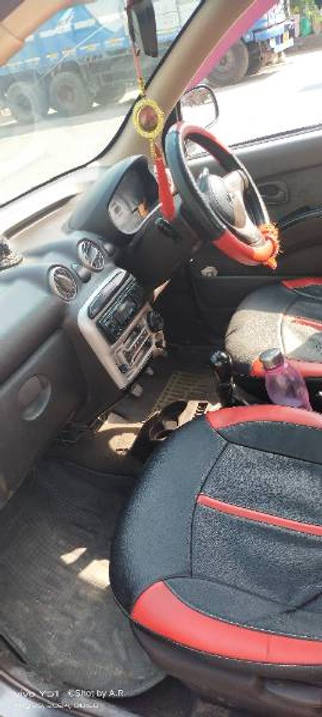 https://images10.gaadi.com/usedgaadi-sellcar/UsedCar/e5262b6aa/76950008-c120-47ba-9b19-a6ebfa131184.jpg?imwidth=6401