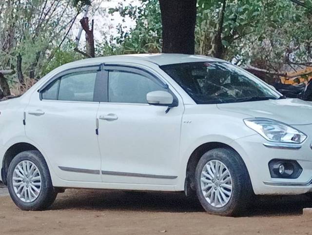 https://images10.gaadi.com/usedgaadi-sellcar/UsedCar/e5264953a/a72d4625-f467-4784-814f-126f9c04865b.jpg?imwidth=6402