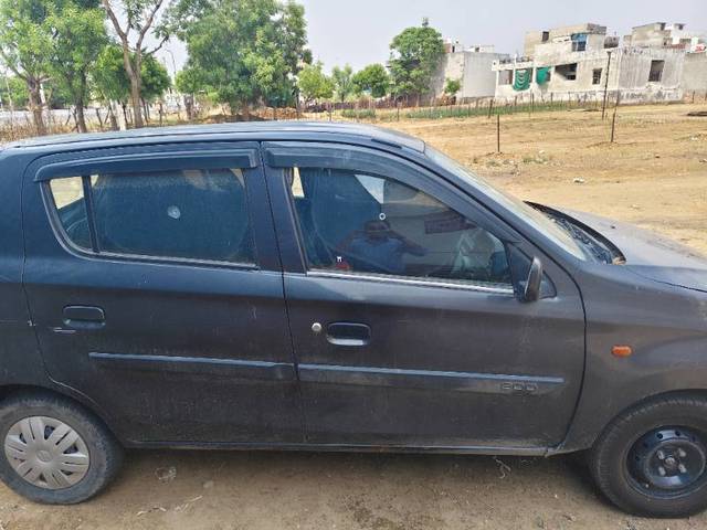 https://images10.gaadi.com/usedgaadi-sellcar/UsedCar/e526883fa/af0837c5-cc3c-435d-9fc5-7866abde0ba4.jpg?imwidth=6400