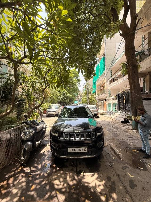 https://images10.gaadi.com/usedgaadi-sellcar/UsedCar/e526b530a/507920f7-213f-4ef9-9589-2975cb68cc32.jpeg?imwidth=6400