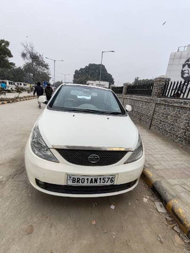 https://images10.gaadi.com/usedgaadi-sellcar/UsedCar/e5274372a/b3b4d596-2403-4e9e-a975-5f97427c0227.jpg?imwidth=6400