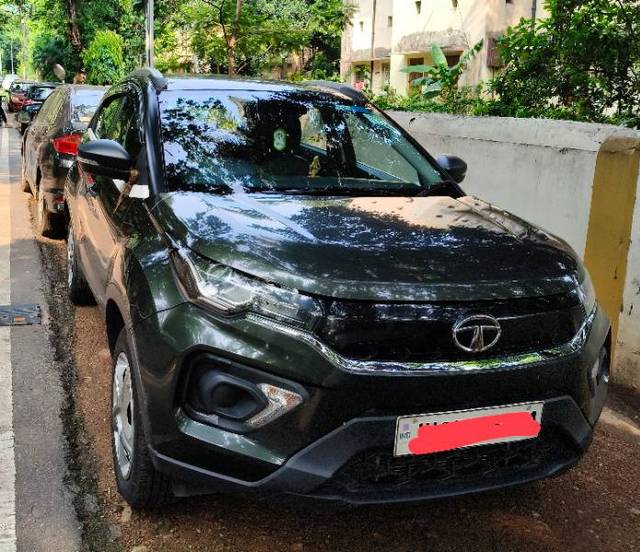 https://images10.gaadi.com/usedgaadi-sellcar/UsedCar/e5276fa1a/37636447-f3e6-4fc5-ab99-e81be565cf7a.jpg?imwidth=6402