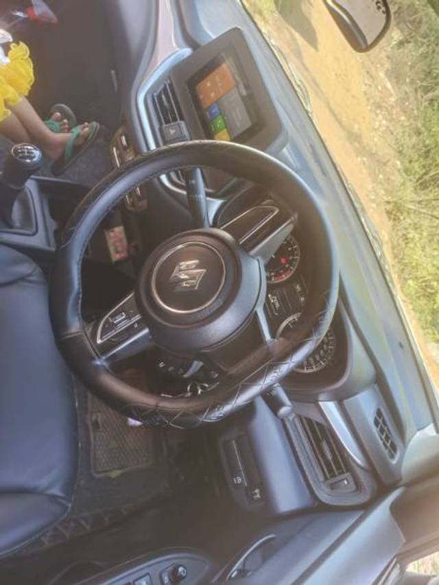 https://images10.gaadi.com/usedgaadi-sellcar/UsedCar/e527f485a/05548760-9dc3-4cfa-b65b-7c68e637d7df.jpg?imwidth=6402