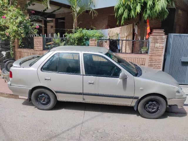 https://images10.gaadi.com/usedgaadi-sellcar/UsedCar/e527fdc1a/16b0c586-af6a-4356-af22-fc15b3c5fc84.jpg?imwidth=6400