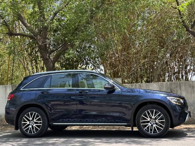 https://images10.gaadi.com/usedgaadi-sellcar/UsedCar/e5281a0ca/5b8ea9ee-81c8-4055-8335-d27f75ce5568.jpeg?imwidth=6401