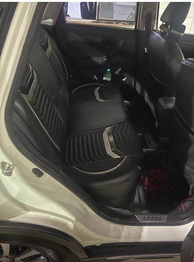 https://images10.gaadi.com/usedgaadi-sellcar/UsedCar/e528443da/aee684ec-bcda-4bcc-9771-0004efa2c00a.jpeg?imwidth=6401