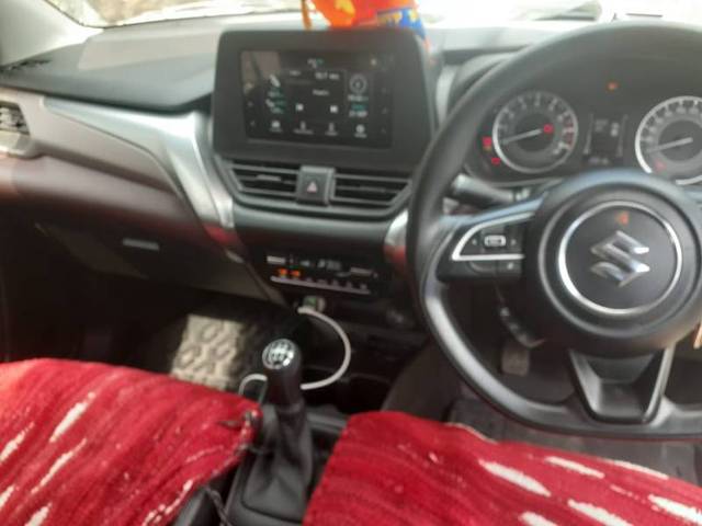 https://images10.gaadi.com/usedgaadi-sellcar/UsedCar/e52849b3a/24ba9596-c409-4d38-bc2c-5774d73a5f47.jpg?imwidth=6402