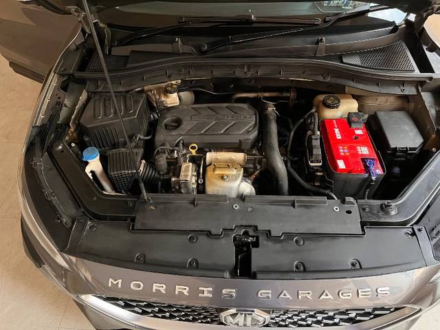 https://images10.gaadi.com/usedgaadi-sellcar/UsedCar/e528fb63a/465b7f36-4045-4e90-a28d-ad6abaf8de60.jpeg?imwidth=6402