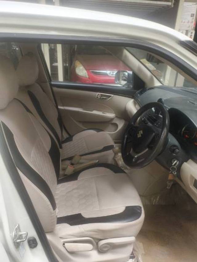 https://images10.gaadi.com/usedgaadi-sellcar/UsedCar/e52910aea/3774f608-c84b-4511-80fc-ed0bc27c968a.jpg?imwidth=6401