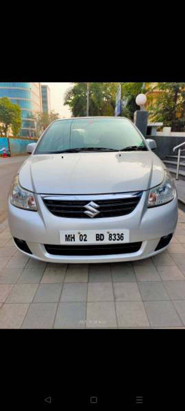 https://images10.gaadi.com/usedgaadi-sellcar/UsedCar/e5292b95a/3dd9a019-5b60-40b2-8be3-b86310d4b15e.jpg?imwidth=6400